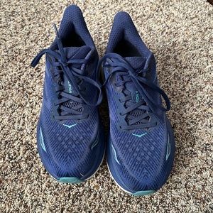 Women’s Hoka Clifton 9